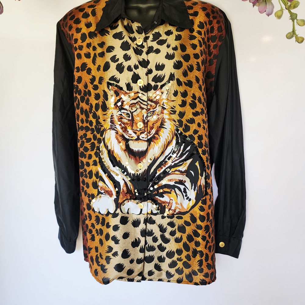 Diane Gilman Black and‎ Brown Leopard Button Down Shirt